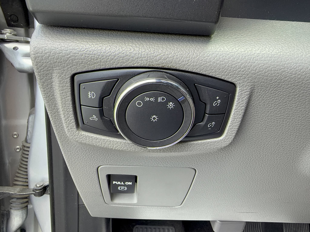 Certified 2018 Ford F150 XLT RWD image 26