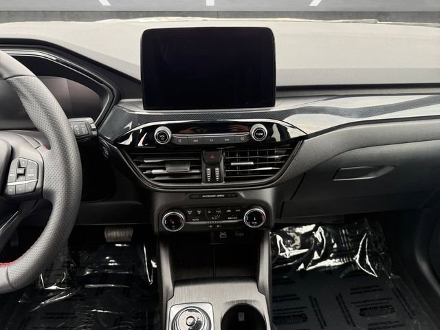 Certified 2025 Ford Escape ST-Line image 9