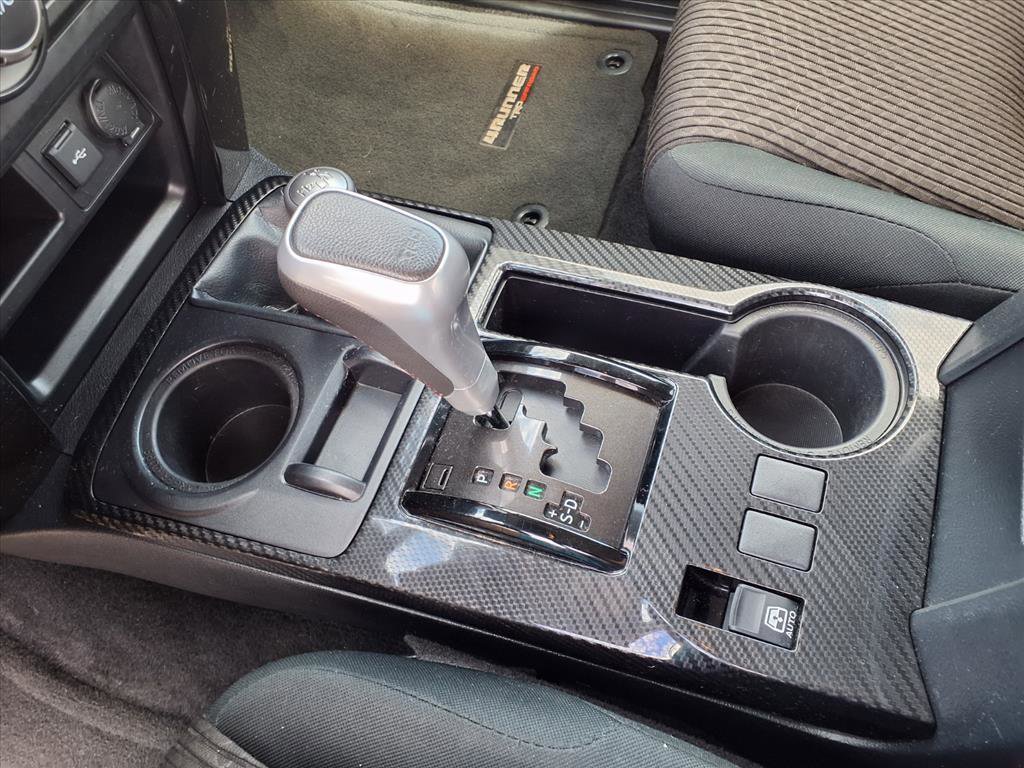 Used 2024 Toyota 4Runner TRD Off-Road image 12