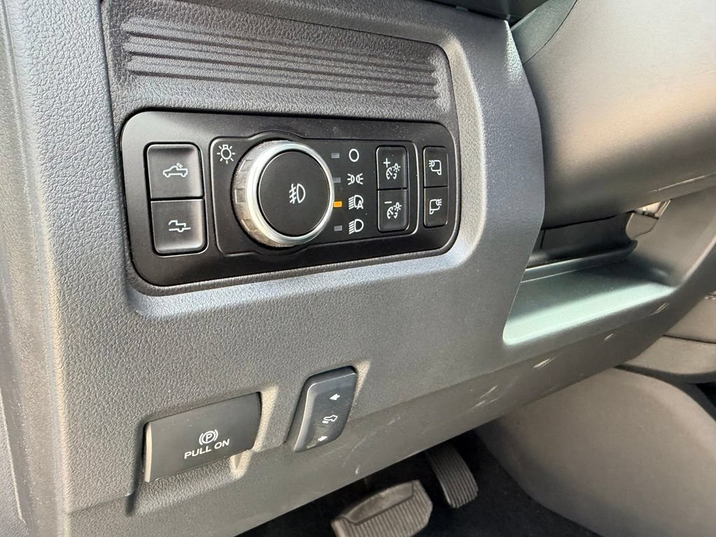 Certified 2026 Ford F250 Platinum AWD/4WD image 31