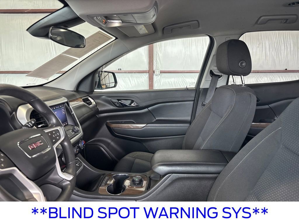 Used 2023 GMC Acadia SLE image 14