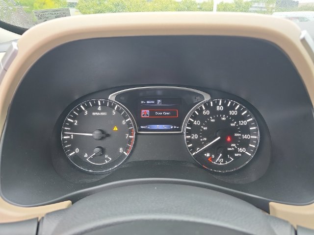 Used 2018 Nissan Pathfinder SL w/ SL Premium Package AWD/4WD image 15