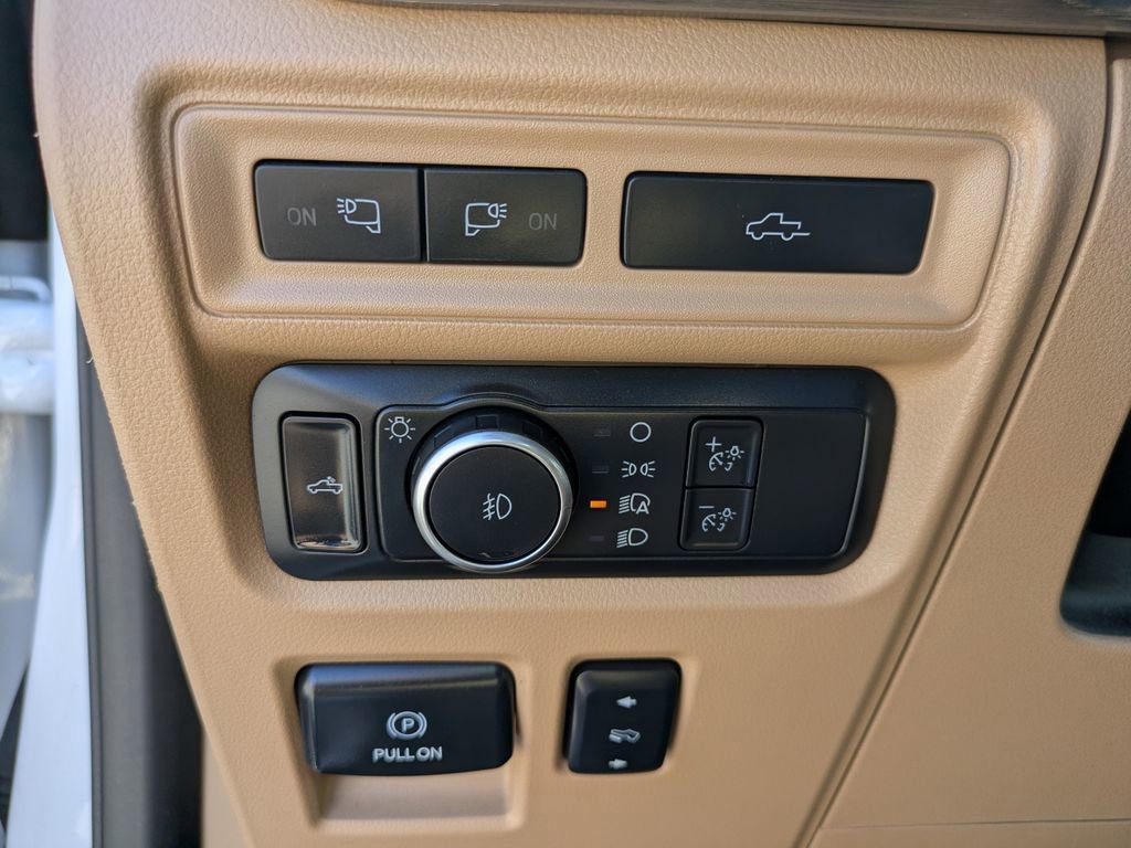 Certified 2022 Ford F150 Lariat image 22