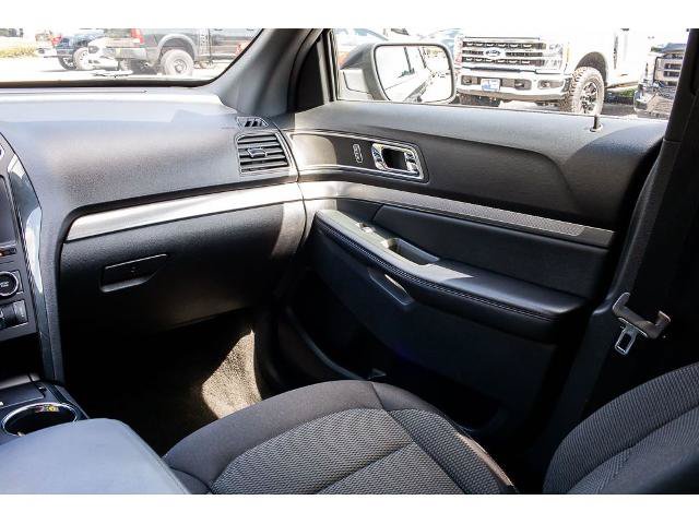 Certified 2018 Ford Explorer XLT AWD/4WD image 16