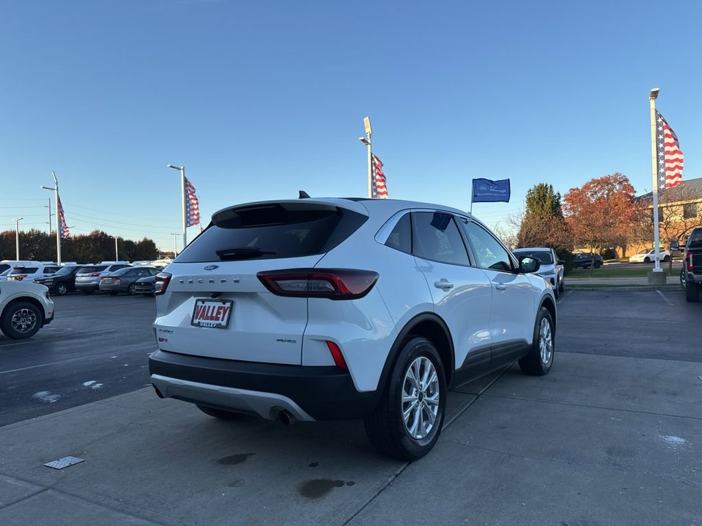 Certified 2023 Ford Escape Active image 10