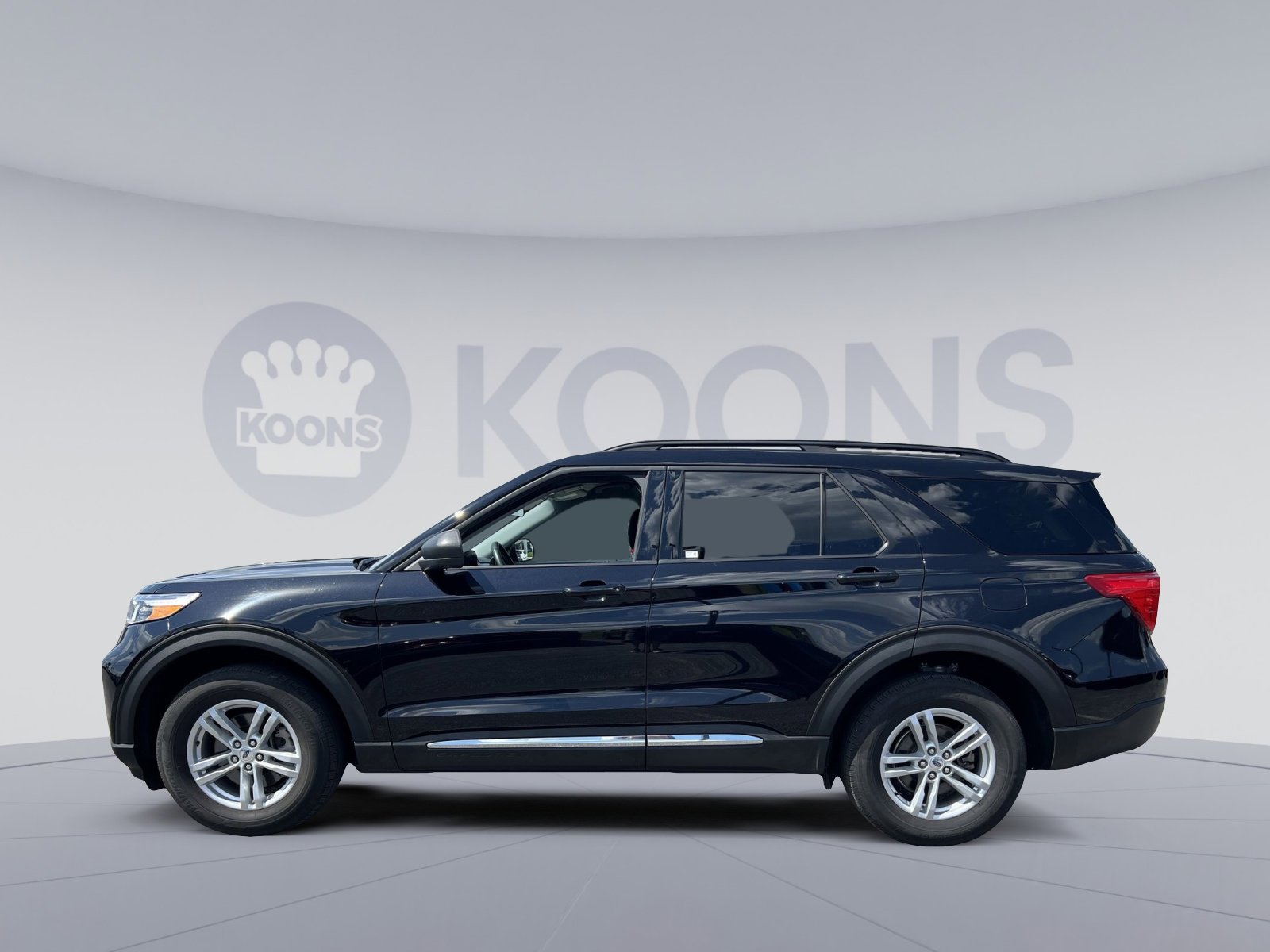 Certified 2023 Ford Explorer XLT AWD/4WD image 13