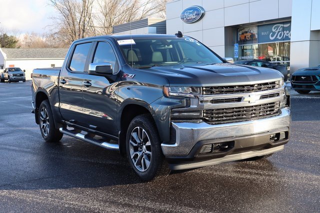 Used 2019 Chevrolet Silverado 1500 LT w/ All-Star Edition image 7