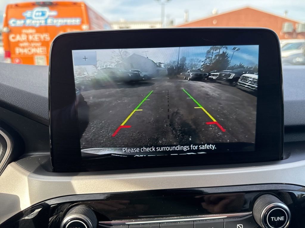 Certified 2022 Ford Escape SE w/ Cold Weather Package image 25