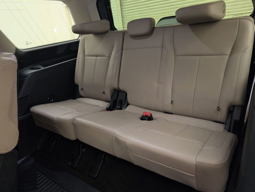 Certified 2023 Ford Expedition XLT AWD/4WD image 18