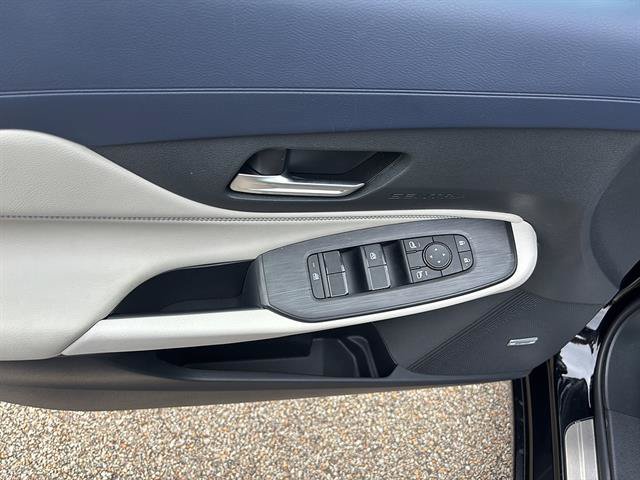 Used 2026 Nissan Sentra SL w/ Floor Mat Package FWD image 14