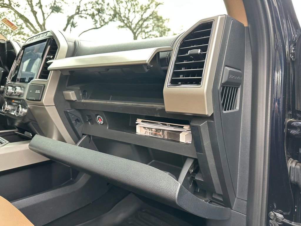 Certified 2022 Ford F250 Lariat w/ Lariat Ultimate Package image 48