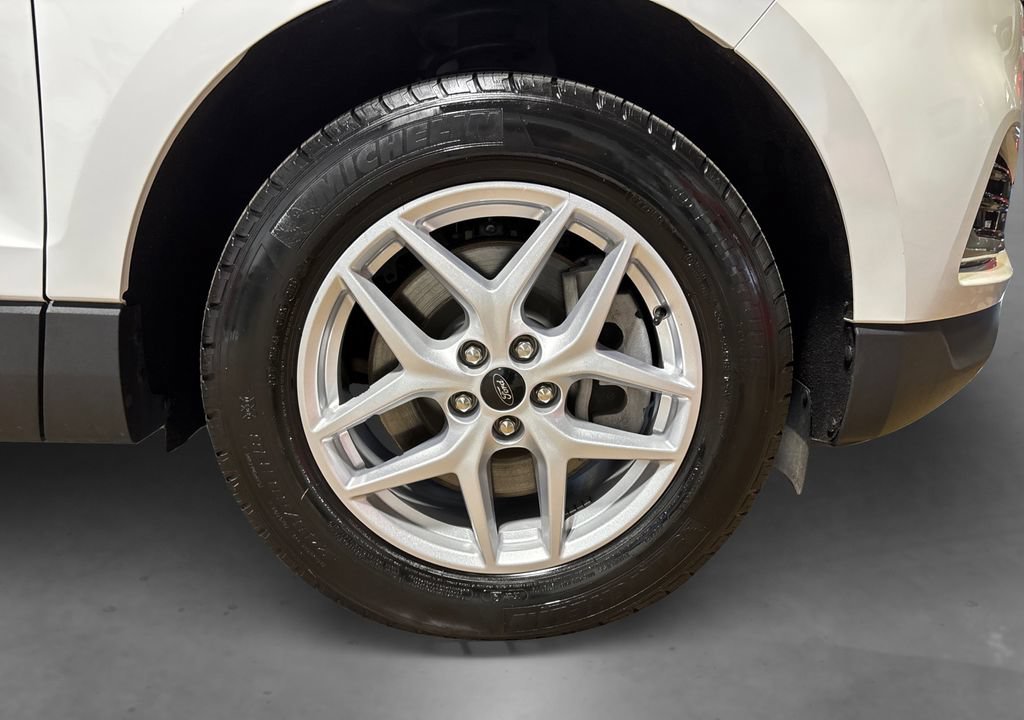 Certified 2024 Ford Edge SEL AWD/4WD image 20