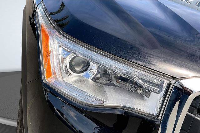 Used 2019 GMC Acadia SLE FWD image 30