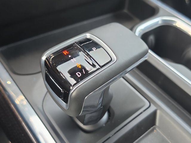 Used 2024 Chevrolet Silverado 1500 LT RWD image 25