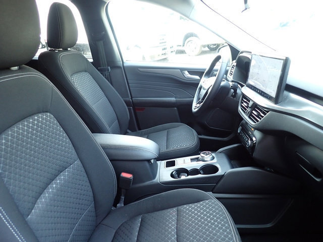 Certified 2023 Ford Escape Active AWD/4WD image 10