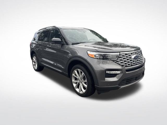 Certified 2023 Ford Explorer Platinum w/ Technology Package AWD/4WD image 2