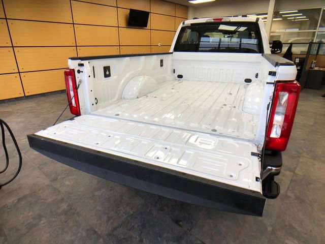 Certified 2023 Ford F350 XL w/ Snow Plow/Camper Package AWD/4WD image 21