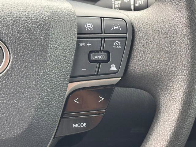 Used 2025 Toyota Camry LE FWD image 22