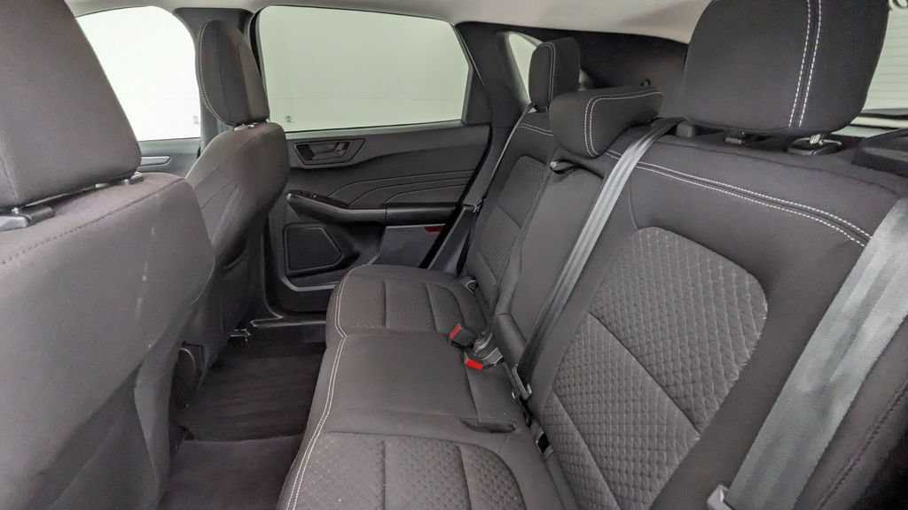 Certified 2023 Ford Escape Active w/ Cold Weather Package FWD image 33