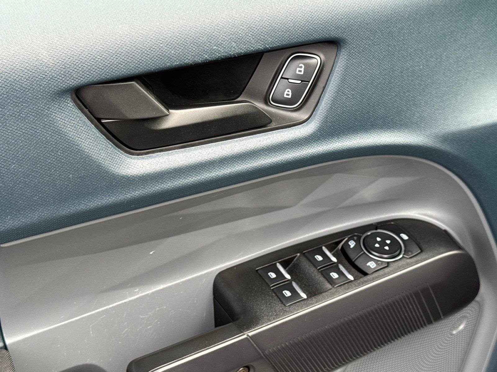 Certified 2024 Ford Maverick XL FWD image 30