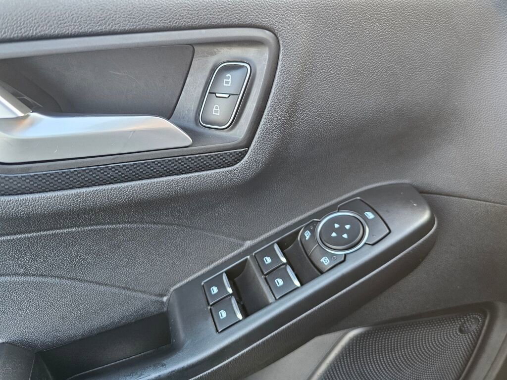 Certified 2025 Ford Escape ST-Line image 19