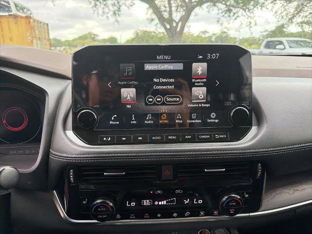 Used 2022 Nissan Rogue Platinum AWD/4WD image 12
