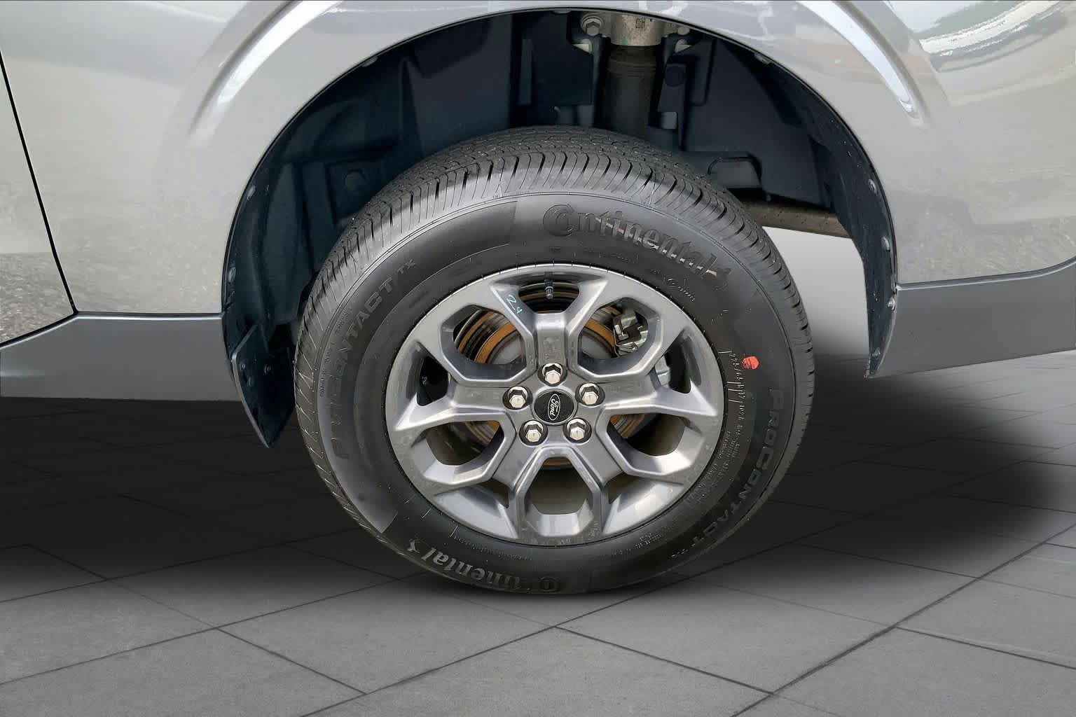 Certified 2024 Ford Maverick XLT FWD image 10