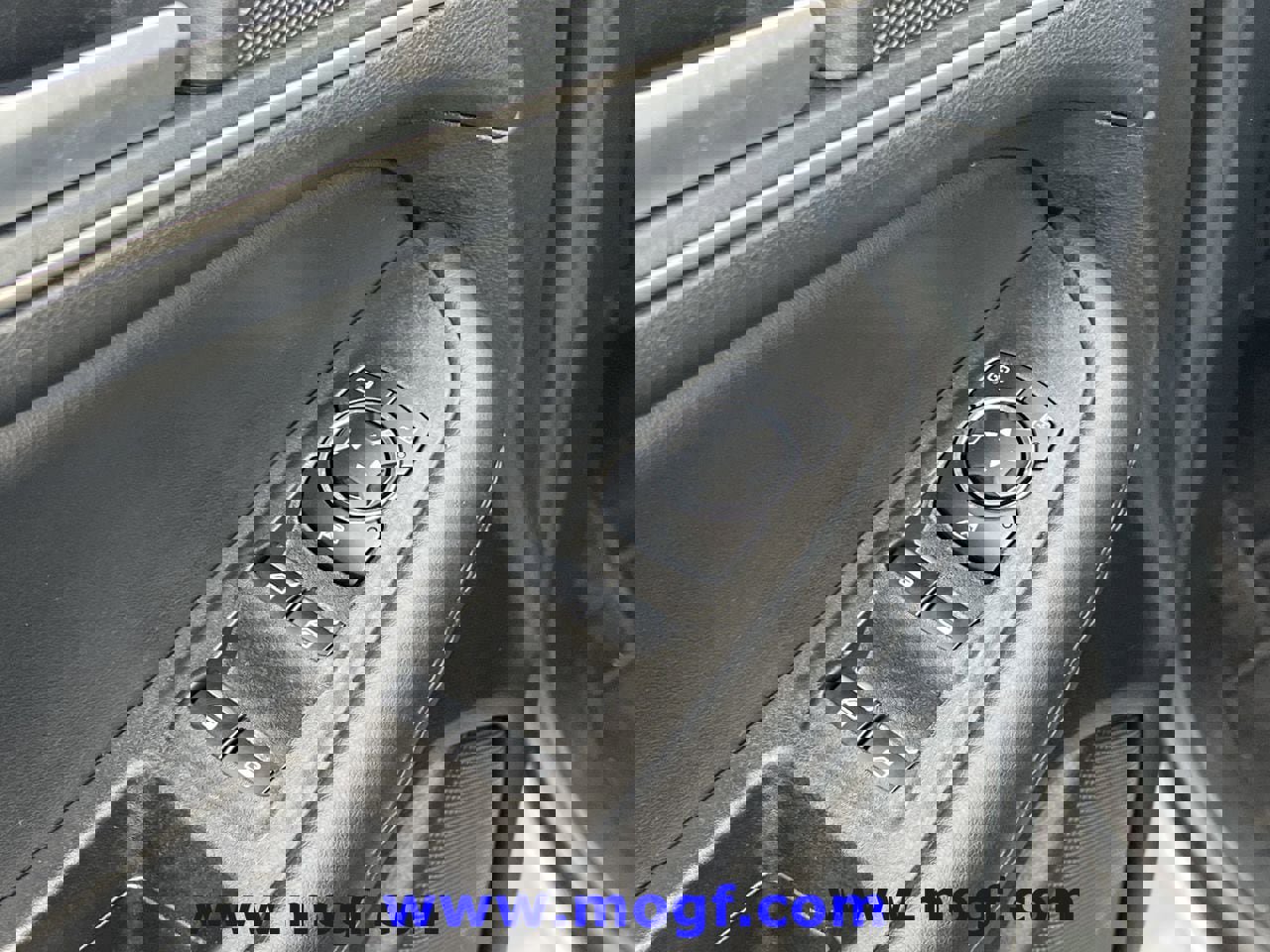 Certified 2024 Ford Edge SEL image 21