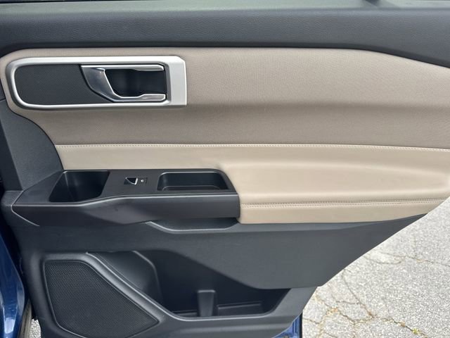 Certified 2020 Ford Explorer XLT RWD image 16