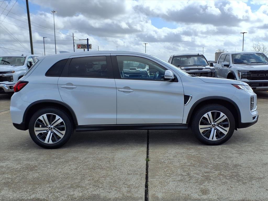 Used 2023 Mitsubishi Outlander Sport ES image 8