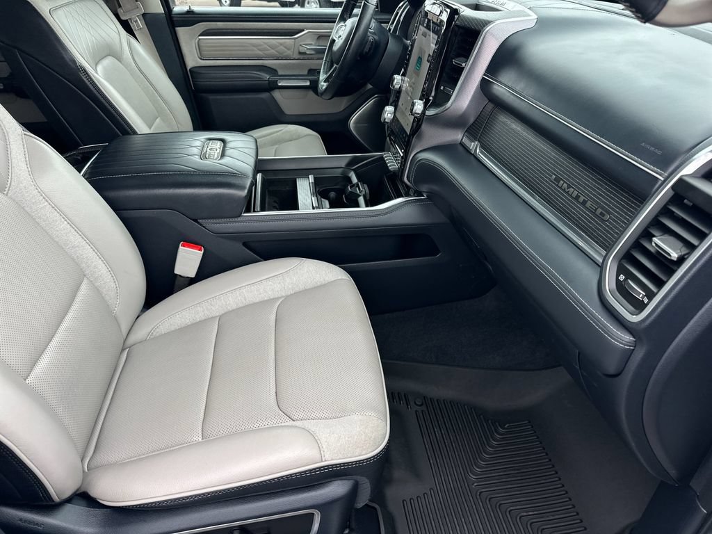 Used 2022 RAM 1500 Limited AWD/4WD image 14