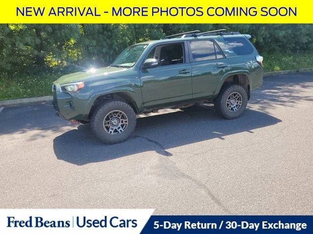Used 2022 Toyota 4Runner TRD Off-Road Premium AWD/4WD image 6