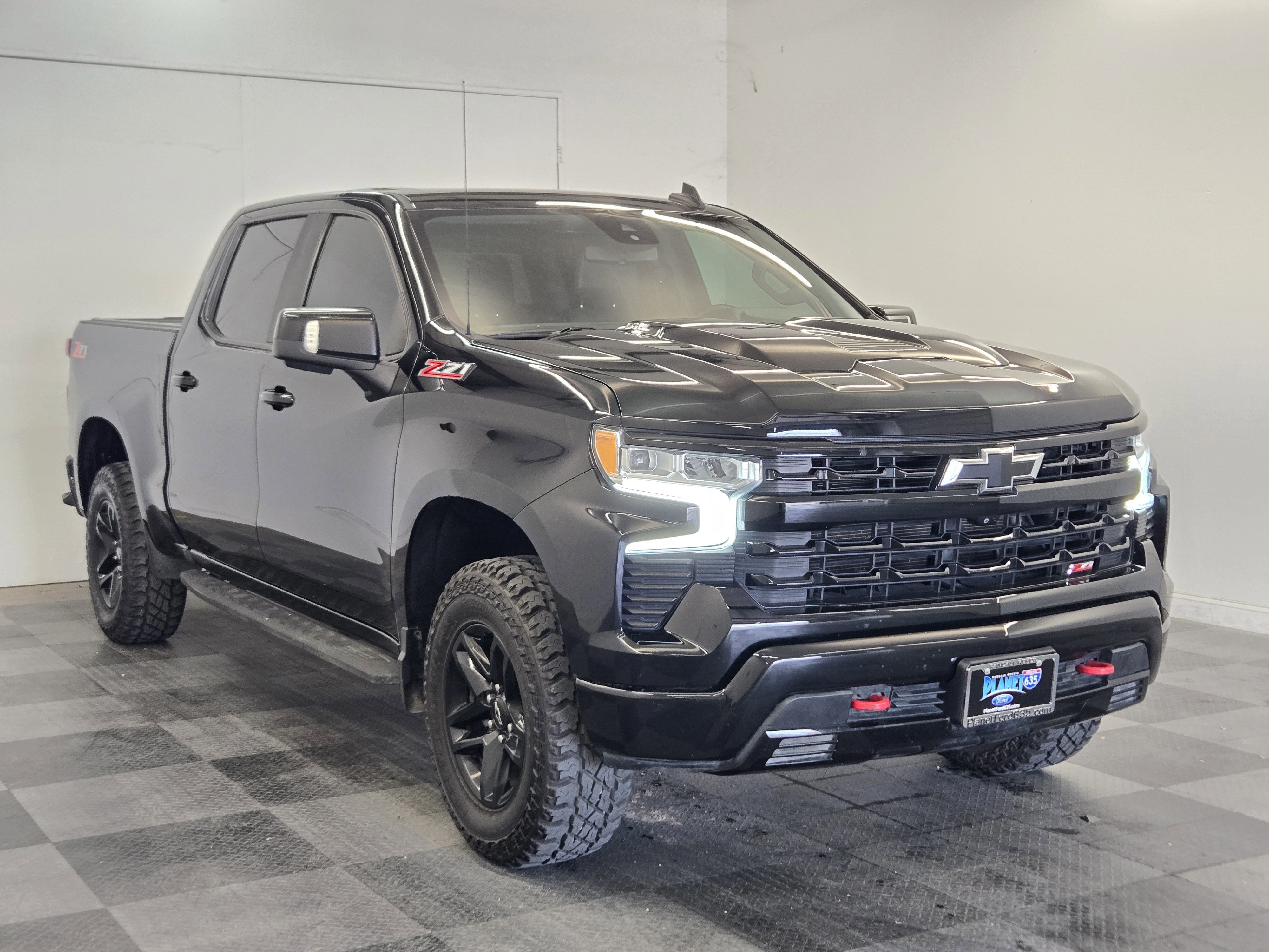 Used 2022 Chevrolet Silverado 1500 LT Trail Boss w/ Convenience Package II image 6