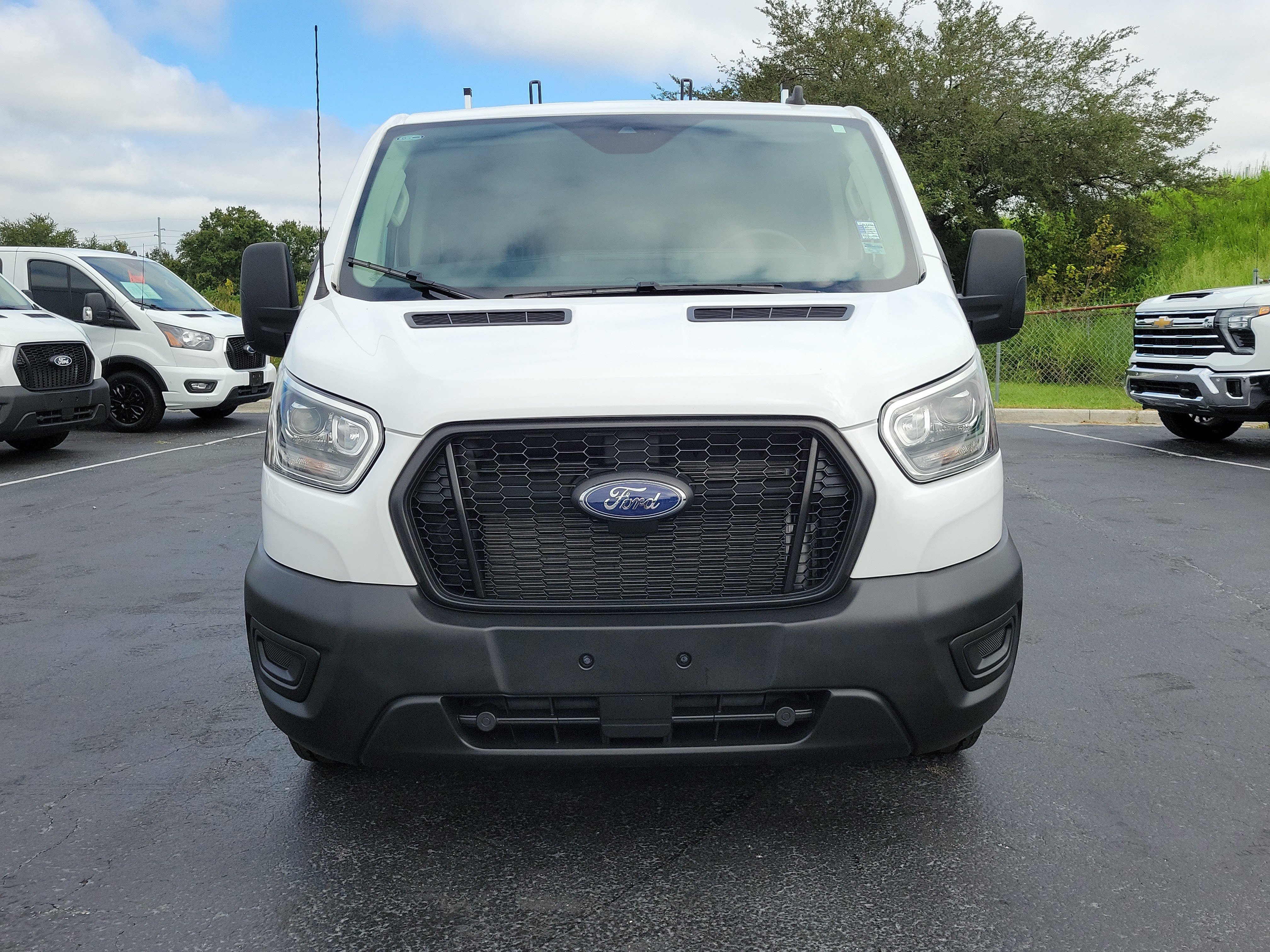 Certified 2025 Ford Transit 150 Low Roof w/ Load Area Protection Package RWD image 2