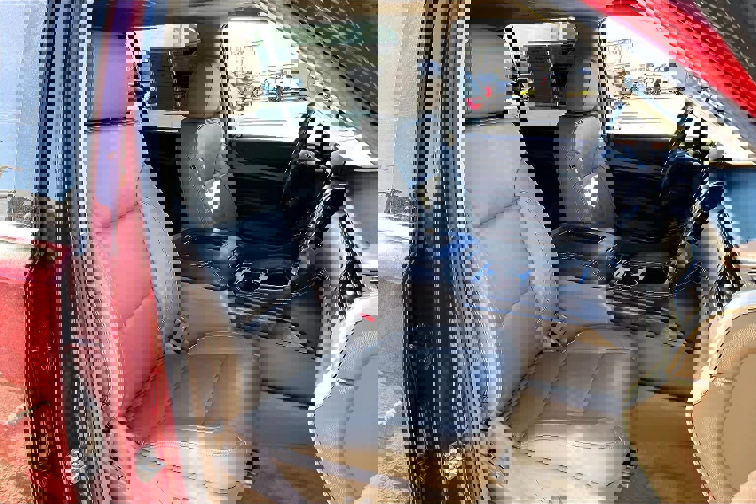 Used 2018 Chevrolet Tahoe LT image 10