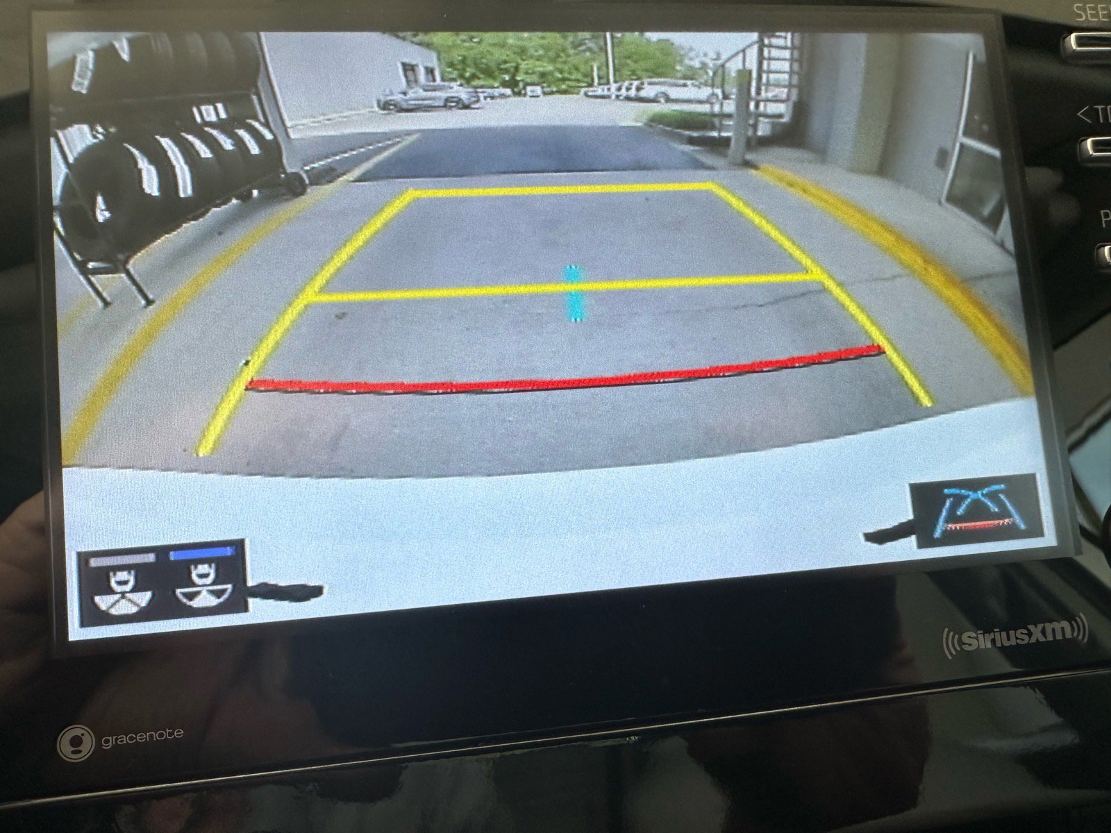 Used 2023 Toyota Camry SE w/ Convenience Package image 43