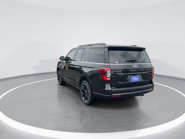 Certified 2023 Ford Expedition Limited RWD image 5