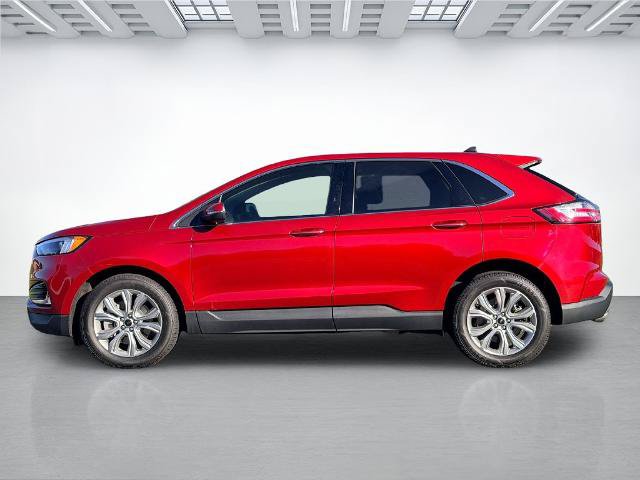Certified 2023 Ford Edge Titanium w/ Class II Trailer Tow Package AWD/4WD image 6