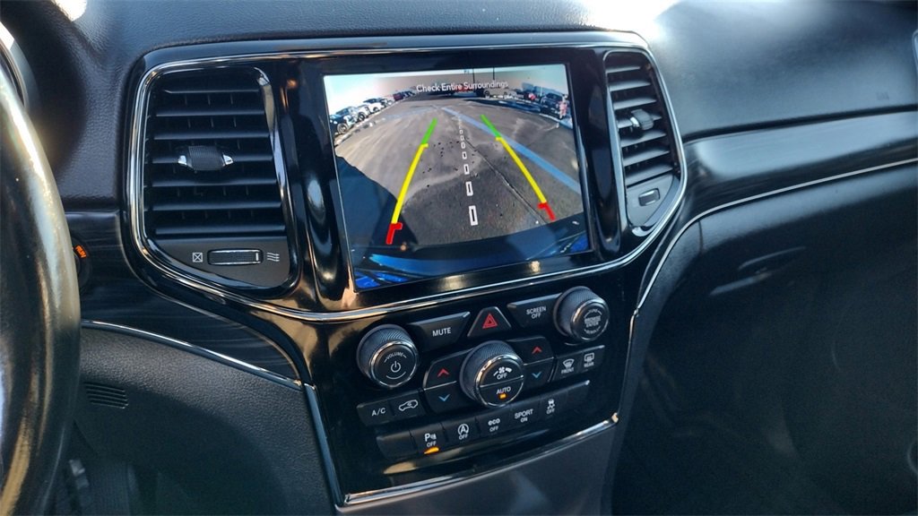 Used 2020 Jeep Grand Cherokee Limited X image 12