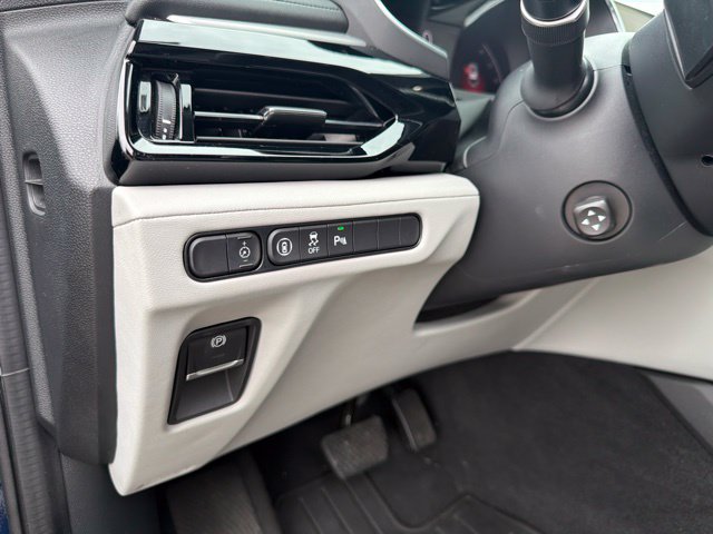 Used 2023 Acura MDX w/ Technology Package AWD/4WD image 26
