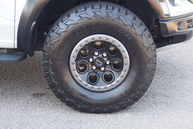 Certified 2025 Ford F150 Raptor AWD/4WD image 10