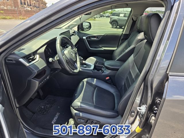 Used 2020 Toyota RAV4 Limited AWD/4WD image 10