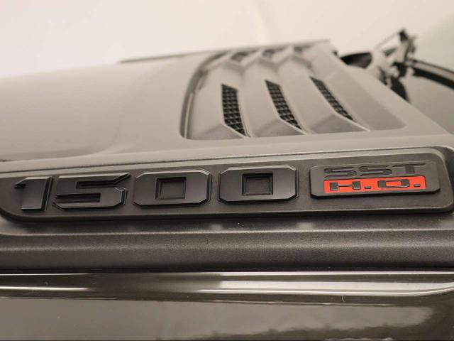 Used 2025 RAM 1500 Limited image 25