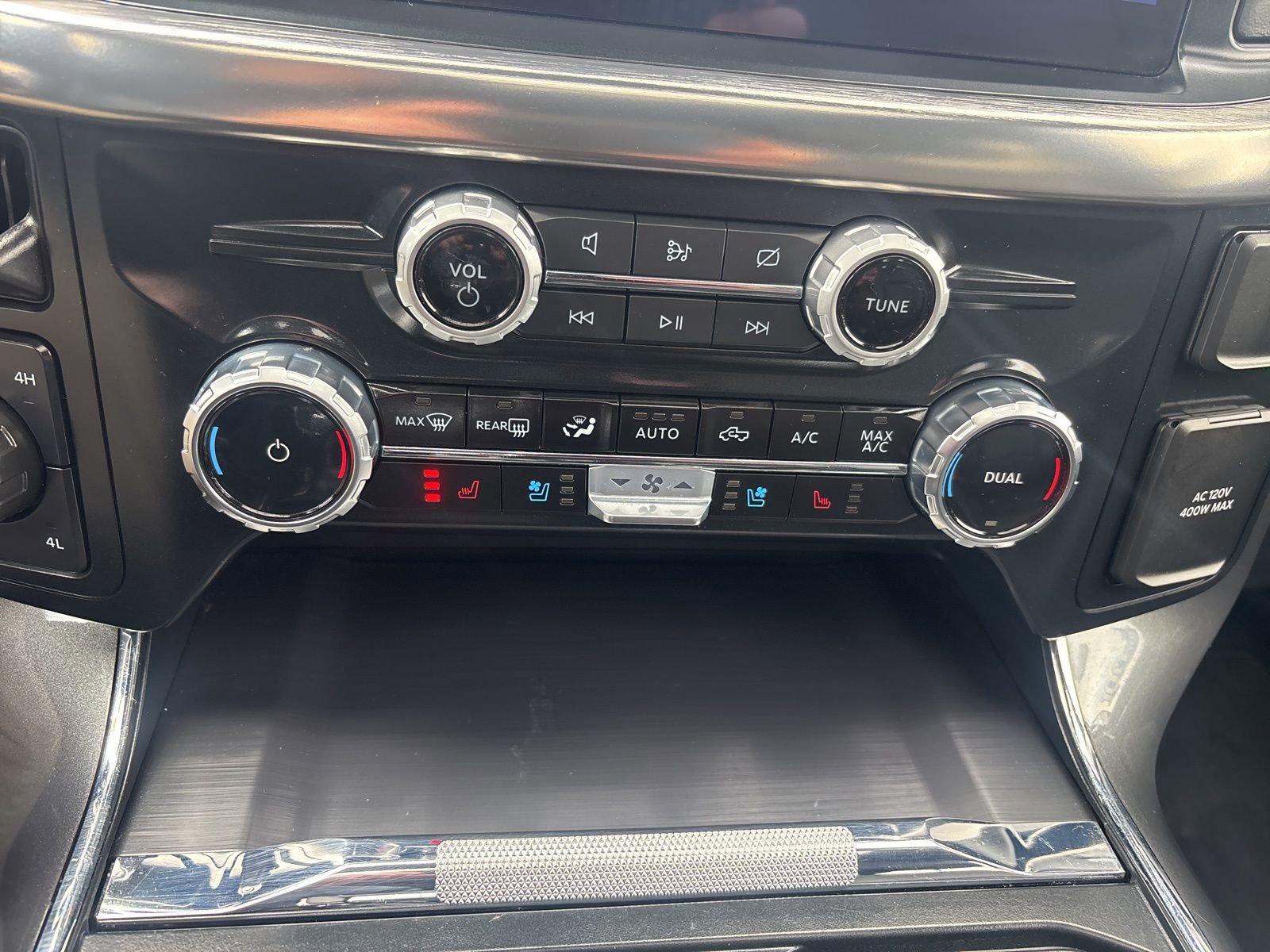 Certified 2023 Ford F150 Lariat w/ Equipment Group 502A High image 58