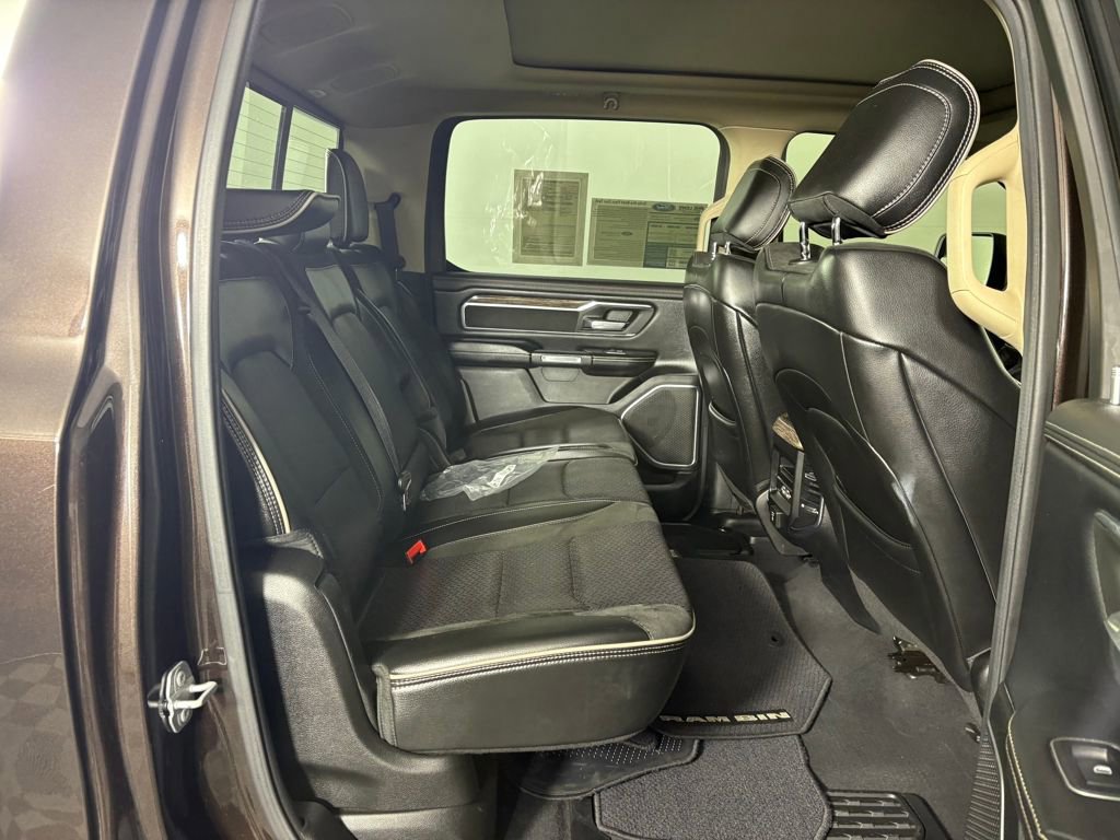 Used 2019 RAM 1500 Laramie image 32
