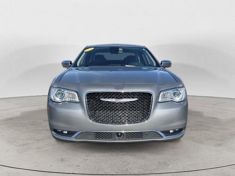 Used 2018 Chrysler 300 Limited w/ Safetytec Plus Group image 8