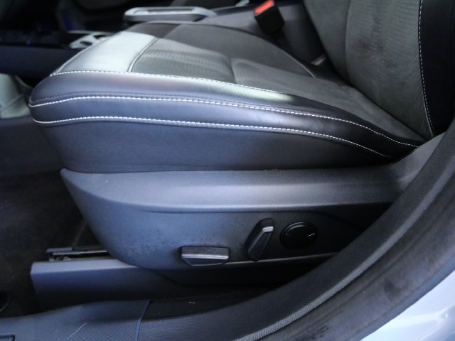 Certified 2025 Ford Mustang Mach-E GT AWD/4WD image 17