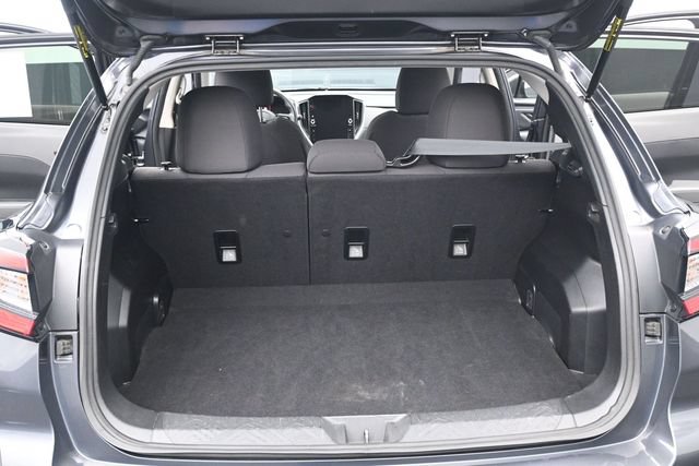 Used 2025 Subaru Crosstrek 2.5i Premium AWD/4WD image 17