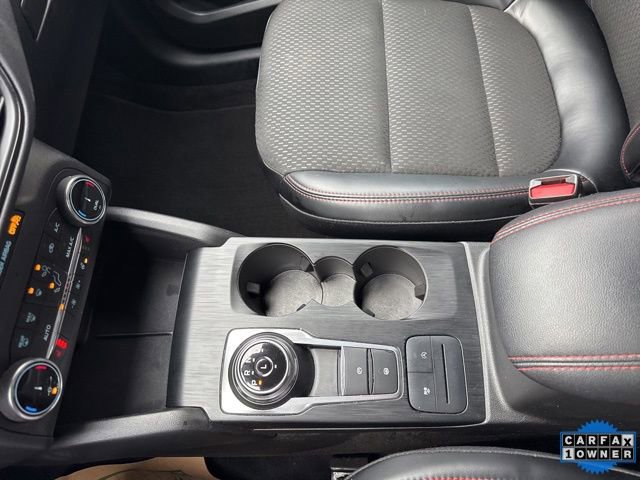 Certified 2025 Ford Escape ST-Line Select AWD/4WD image 27