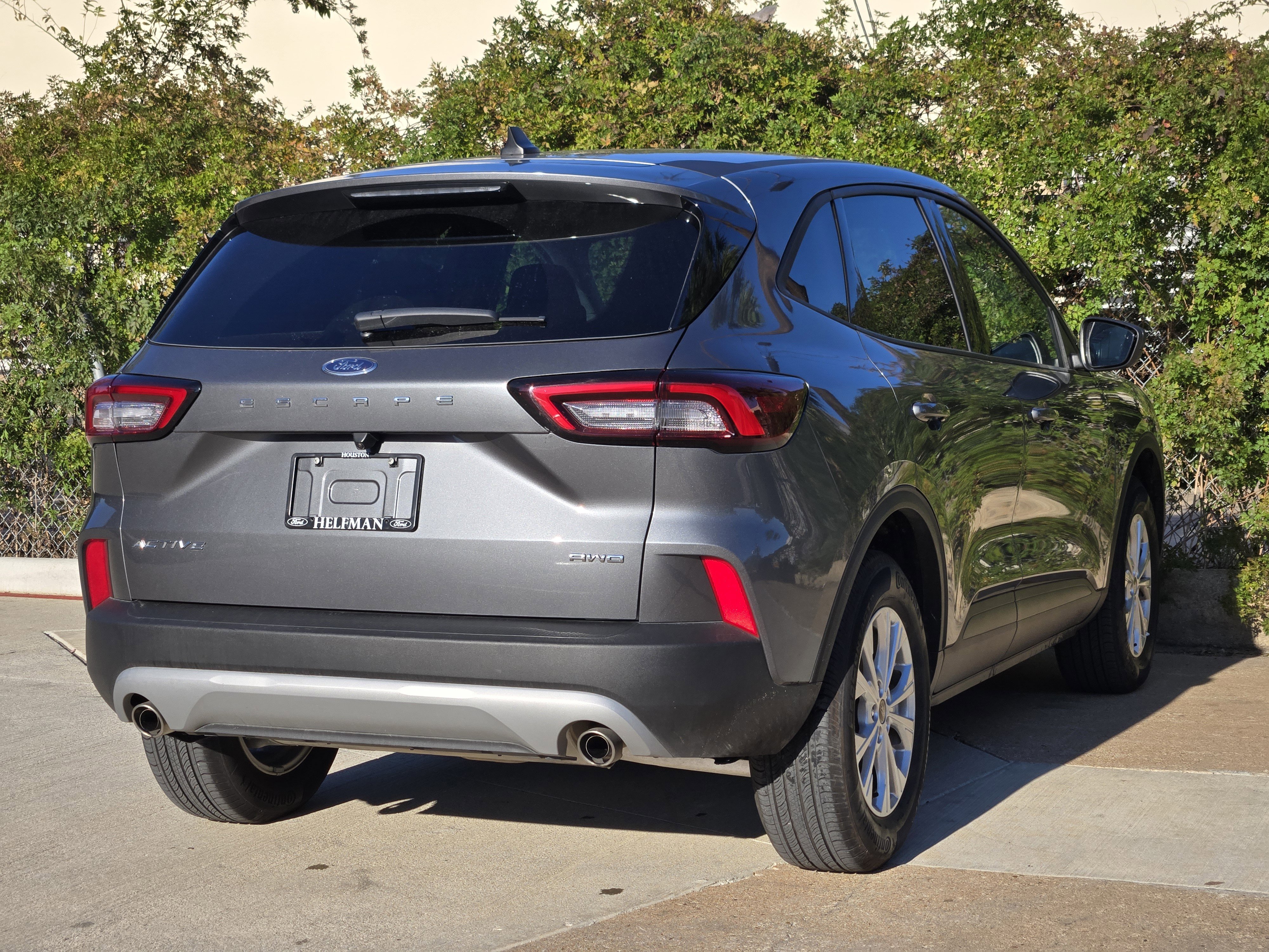 Certified 2025 Ford Escape Active image 3